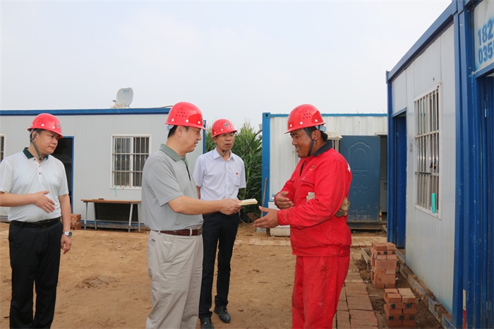 7.26半年党建会议 032.jpg