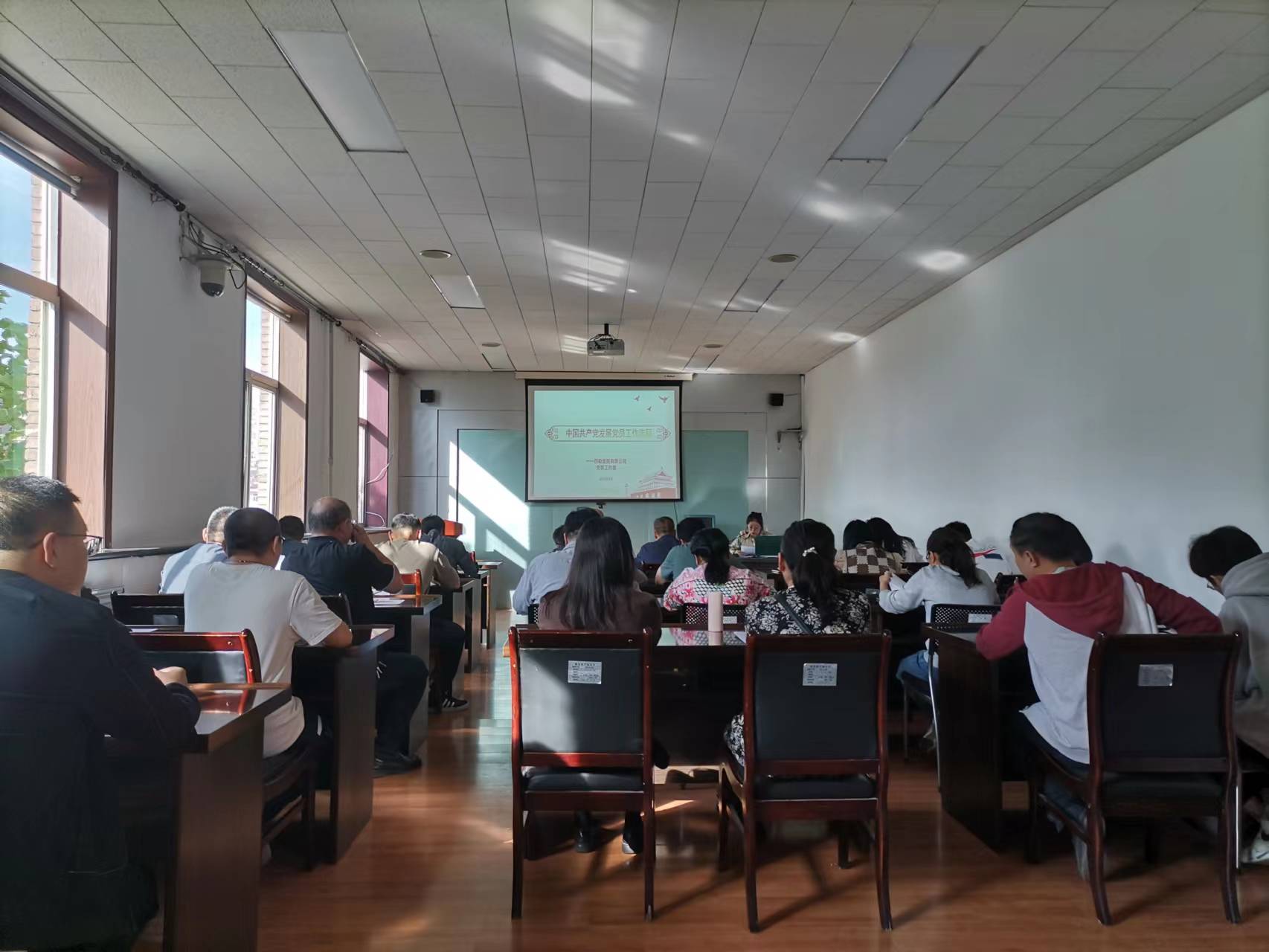 微信图片_20221008144125.jpg