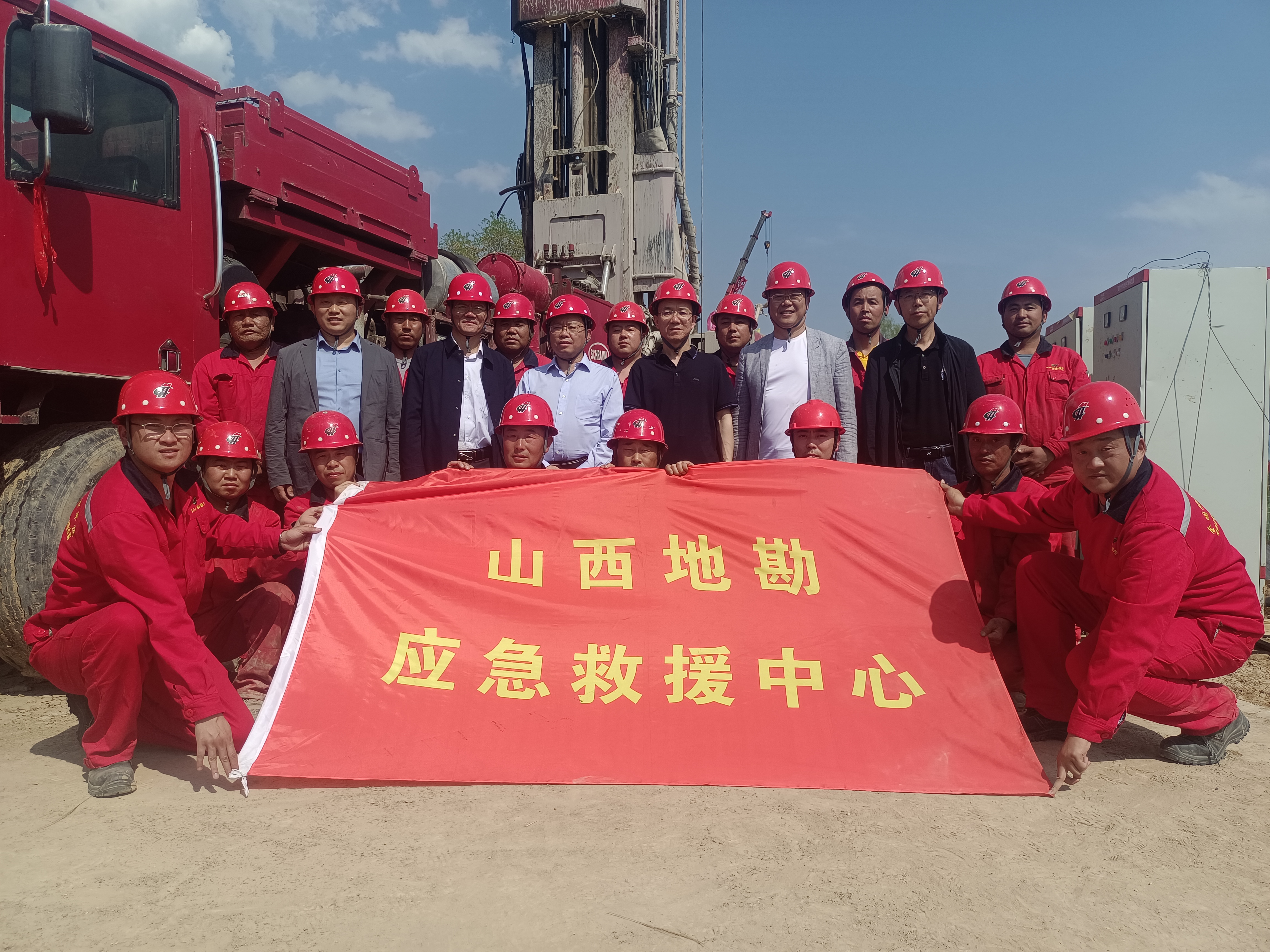 集团领导深入一一四院有限公司项目施工现场调研 (2).jpg